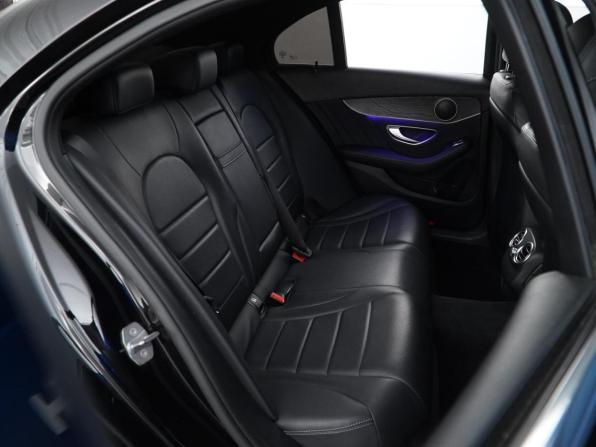 Mercedes-Benz C-Класс IV (W205) Рестайлинг с пробегом 2018 года, цена 3 150 000 рублей, 161959 км, седан, Автокод Объявления
