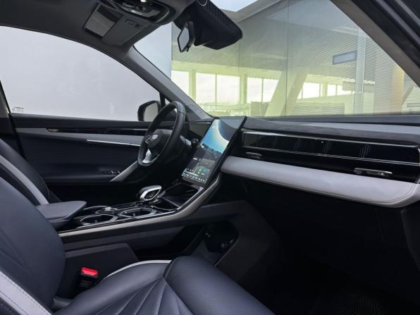 Geely Atlas II с пробегом 2024 года, цена 3 120 000 рублей, 34622 км, внедорожник, Автокод Объявления