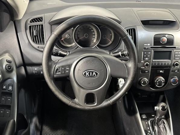 Kia Cerato II с пробегом 2010 года, цена 699 800 рублей, 172000 км, седан, Автокод Объявления