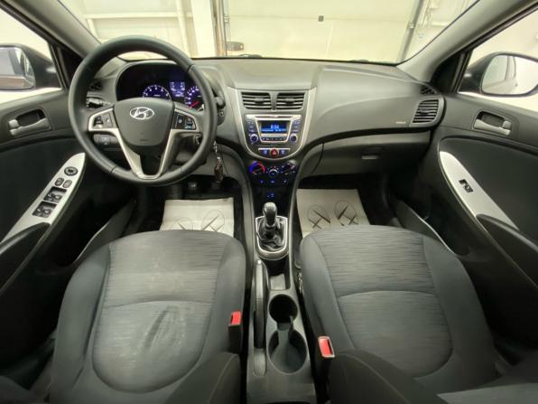Hyundai Solaris I Рестайлинг с пробегом 2015 года, цена 890 000 рублей, 128241 км, седан, Автокод Объявления