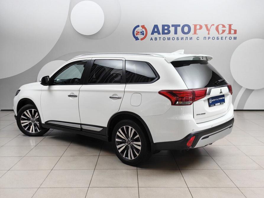 Mitsubishi Outlander III Рестайлинг 3 Подольск  - изображение 2