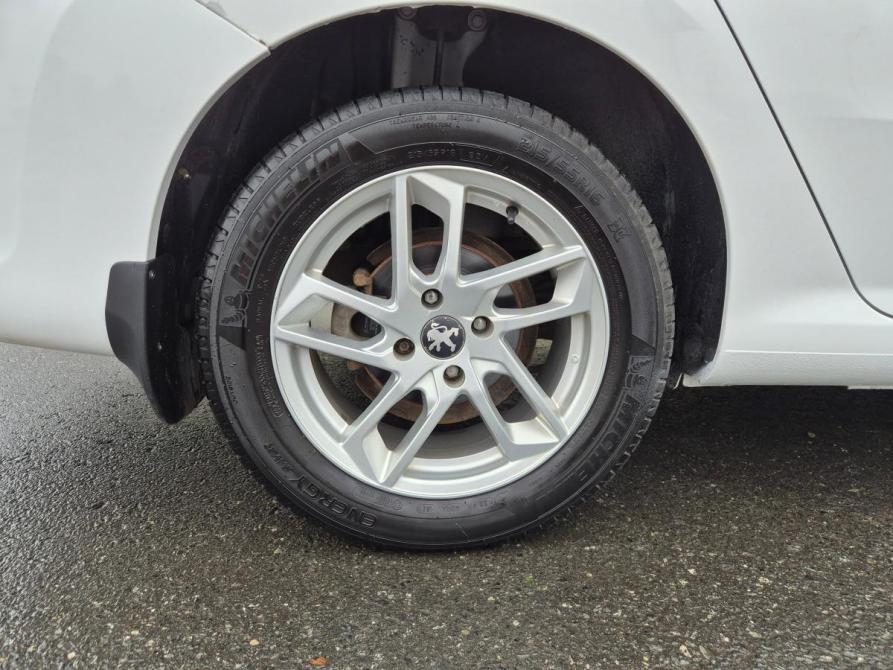 Peugeot 408 I Екатеринбург  - изображение 12