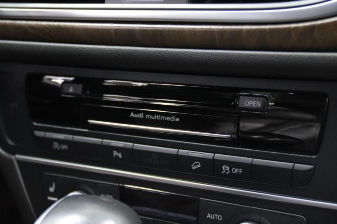 Audi A6 allroad III (C7) с пробегом 2013 года, цена 2 295 170 рублей, 159138 км, универсал, Автокод Объявления