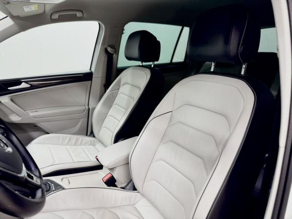 Volkswagen Tiguan II с пробегом 2019 года, цена 3 049 000 рублей, 148390 км, внедорожник, Автокод Объявления