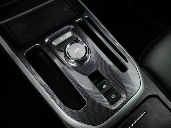 Haval Jolion I с пробегом 2023 года, цена 1 848 000 рублей, 28216 км, внедорожник, Автокод Объявления