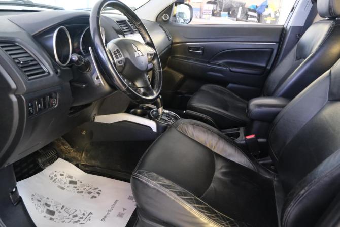 Mitsubishi ASX I с пробегом 2010 года, цена 1 119 000 рублей, 243000 км, внедорожник, Автокод Объявления