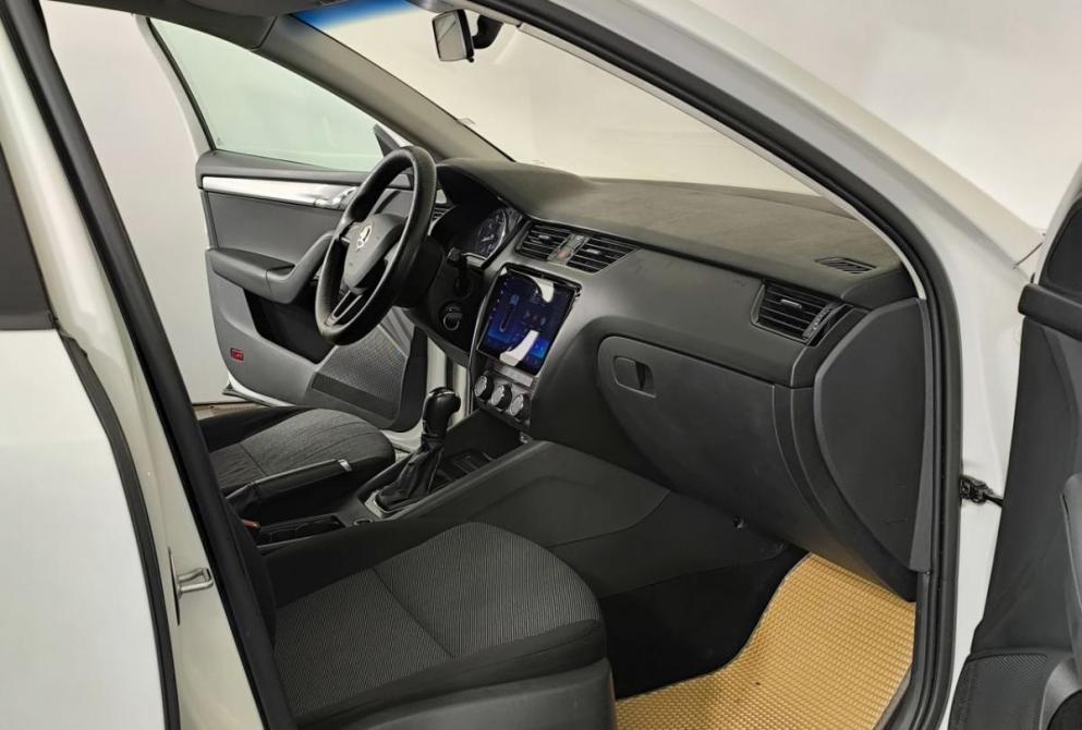 Skoda Octavia III (A7) Нижний Новгород  - изображение 9