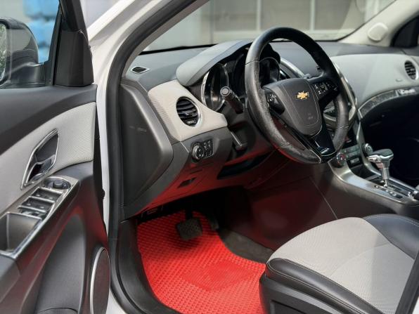 Chevrolet Cruze I Рестайлинг с пробегом 2013 года, цена 747 000 рублей, 134109 км, универсал, Автокод Объявления