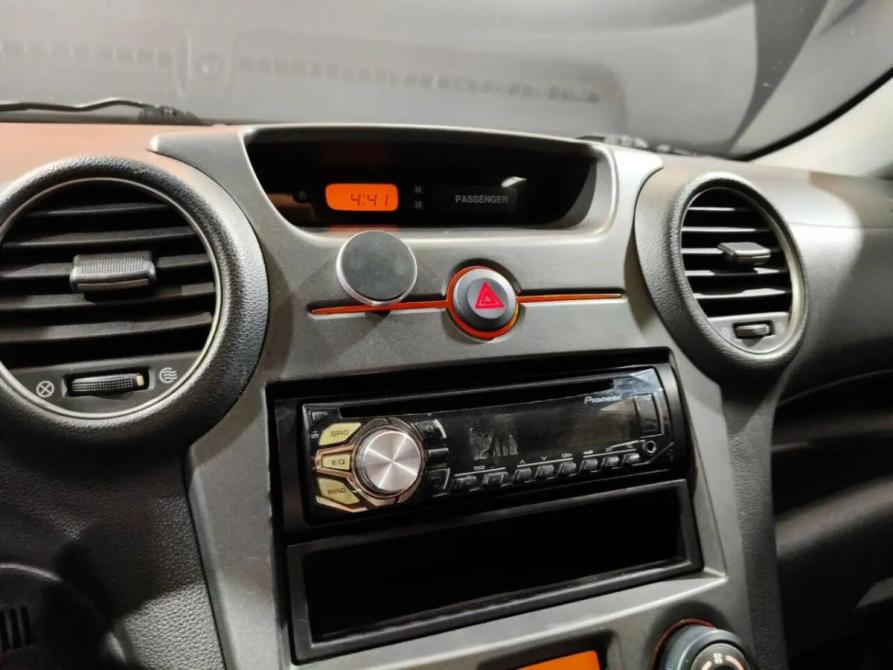Kia Carens II (UN) Уфа  - изображение 11