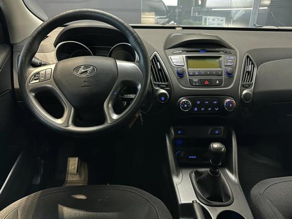 Hyundai ix35 I Рестайлинг с пробегом 2014 года, цена 1 525 000 рублей, 27385 км, внедорожник, Автокод Объявления