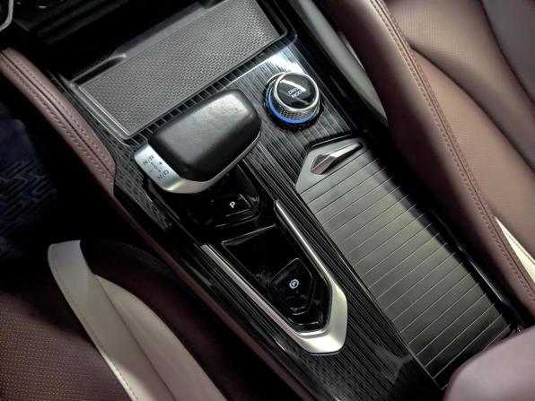 Geely Monjaro I с пробегом 2023 года, цена 3 250 000 рублей, 37140 км, внедорожник, Автокод Объявления