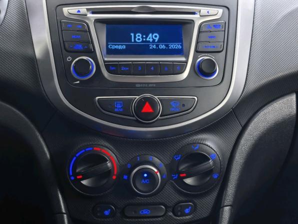 Hyundai Solaris I Рестайлинг с пробегом 2015 года, цена 1 250 000 рублей, 84028 км, седан, Автокод Объявления