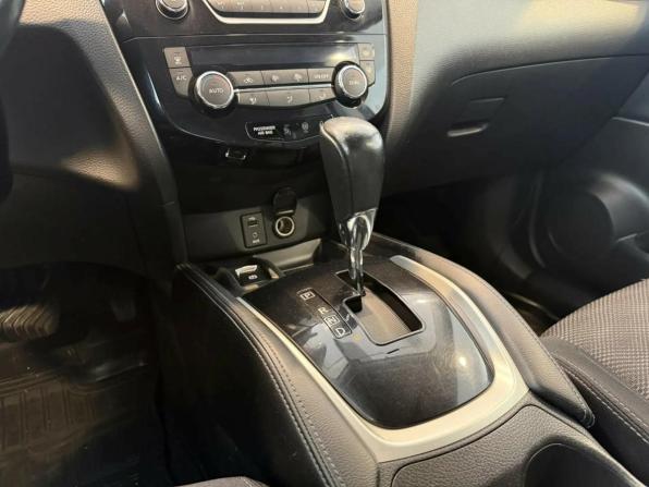 Nissan Qashqai II с пробегом 2014 года, цена 1 450 000 рублей, 189251 км, внедорожник, Автокод Объявления