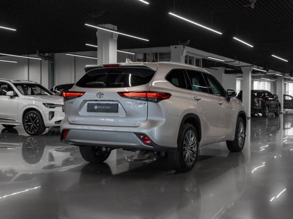 Toyota Highlander IV (XU70) с пробегом 2026 года, цена 5 950 000 рублей, 20 км, внедорожник, Автокод Объявления