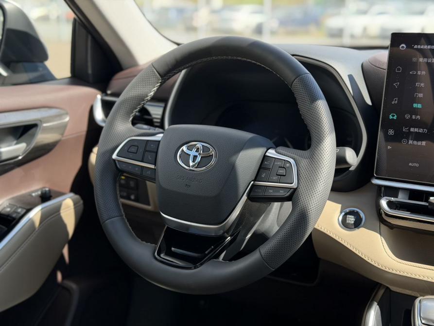 Toyota Highlander IV (XU70) Казань  - изображение 19