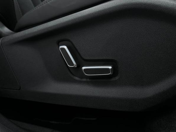 Geely Monjaro I с пробегом 2024 года, цена 3 750 000 рублей, 5811 км, внедорожник, Автокод Объявления