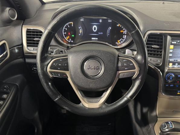 Jeep Grand Cherokee IV (WK2) Рестайлинг с пробегом 2013 года, цена 1 999 800 рублей, 329000 км, внедорожник, Автокод Объявления