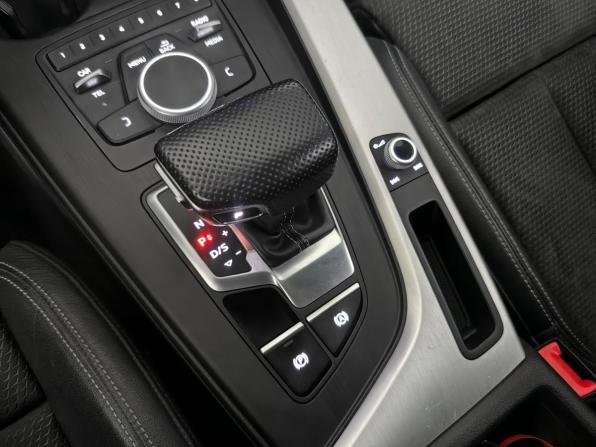 Audi A4 V (B9) с пробегом 2018 года, цена 2 472 000 рублей, 183576 км, седан, Автокод Объявления