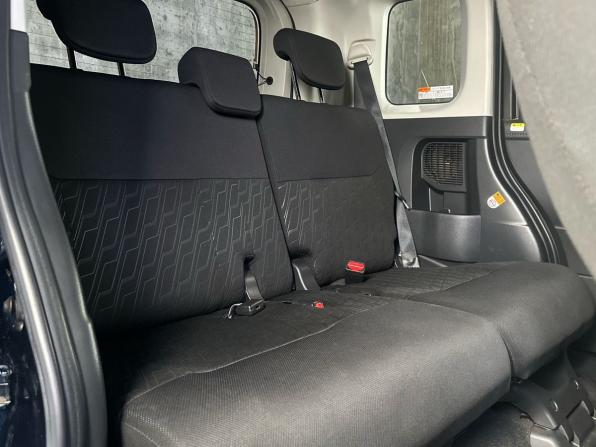 Toyota Roomy I с пробегом 2019 года, цена 1 100 000 рублей, 61000 км, микровэн, Автокод Объявления