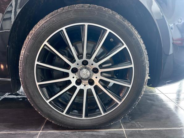 Mercedes-Benz V-Класс III (W447) с пробегом 2017 года, цена 4 050 000 рублей, 127526 км, минивэн, Автокод Объявления
