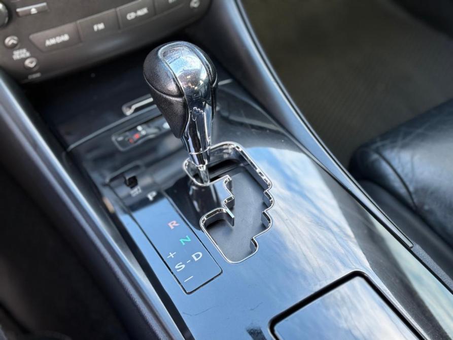 Lexus IS II Рестайлинг Томск  - изображение 19