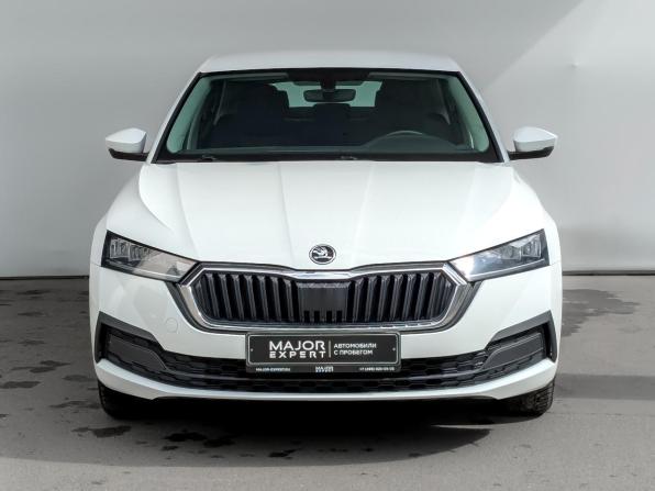 Skoda Octavia IV (A8) с пробегом 2021 года, цена 2 360 000 рублей, 53274 км, лифтбек, Автокод Объявления