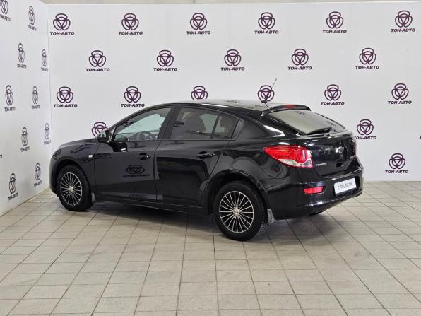 Chevrolet Cruze I Рестайлинг с пробегом 2012 года, цена 695 000 рублей, 179330 км, хэтчбек, Автокод Объявления