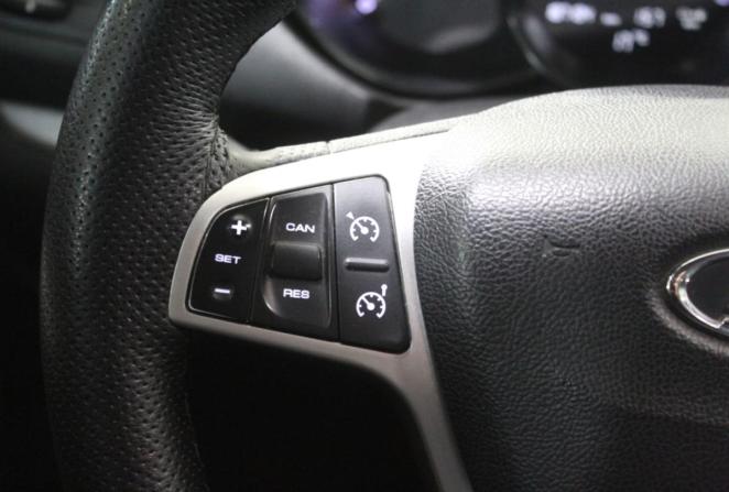 Lada (ВАЗ) Vesta I с пробегом 2019 года, цена 890 000 рублей, 92218 км, седан, Автокод Объявления