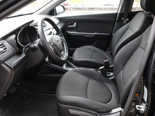 Kia Rio III Рестайлинг с пробегом 2016 года, цена 749 000 рублей, 277236 км, хэтчбек, Автокод Объявления