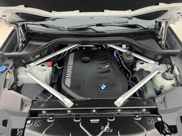 BMW X5 IV (G05/G18) Рестайлинг с пробегом 2024 года, цена 13 550 000 рублей, 10638 км, внедорожник, Автокод Объявления