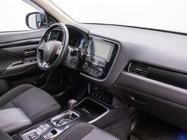 Mitsubishi Outlander III Рестайлинг 3 с пробегом 2019 года, цена 1 900 000 рублей, 141952 км, внедорожник, Автокод Объявления