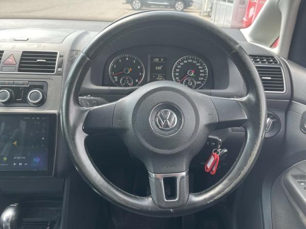 Volkswagen Touran I Рестайлинг 2 с пробегом 2011 года, цена 963 800 рублей, 132600 км, компактвэн, Автокод Объявления