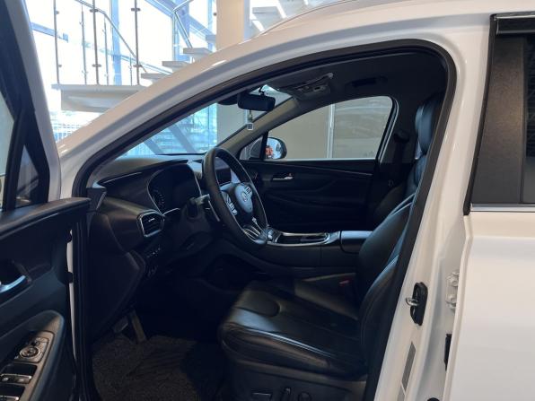 Hyundai Santa Fe IV Рестайлинг с пробегом 2021 года, цена 3 650 000 рублей, 87600 км, внедорожник, Автокод Объявления