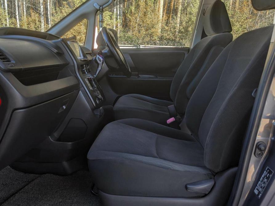 Toyota Noah II (R70) Екатеринбург  - изображение 10