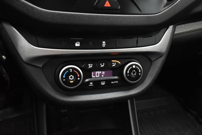 Lada (ВАЗ) Vesta I с пробегом 2018 года, цена 910 000 рублей, 150007 км, универсал, Автокод Объявления