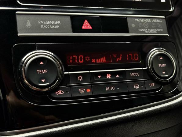 Mitsubishi Outlander III Рестайлинг 3 с пробегом 2019 года, цена 2 149 000 рублей, 79822 км, внедорожник, Автокод Объявления