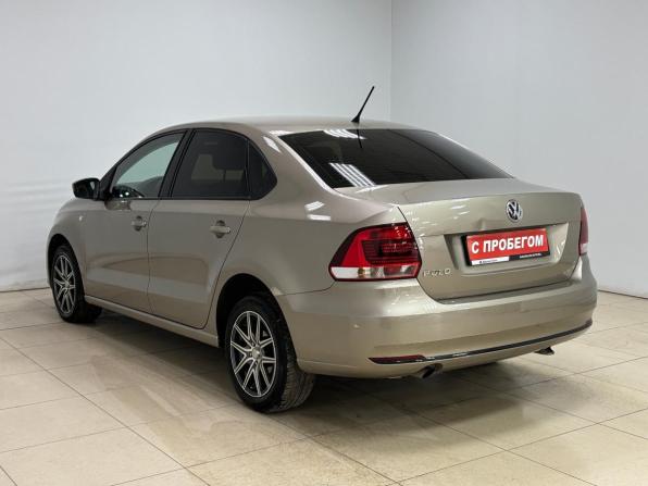 Volkswagen Polo V Рестайлинг с пробегом 2016 года, цена 1 045 000 рублей, 157552 км, седан, Автокод Объявления