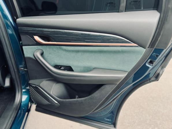 Geely Monjaro I с пробегом 2024 года, цена 3 450 000 рублей, 42000 км, внедорожник, Автокод Объявления