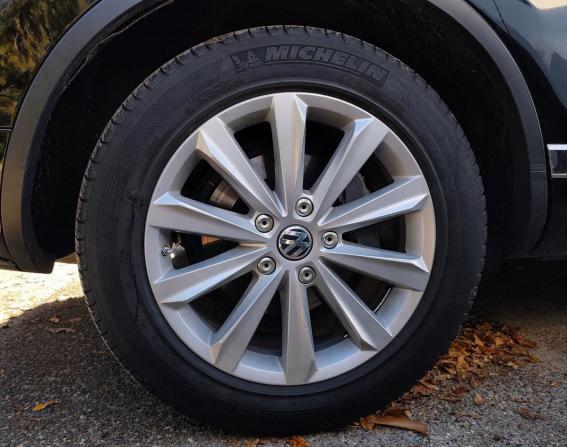 Volkswagen Touareg II с пробегом 2011 года, цена 1 940 000 рублей, 278833 км, внедорожник, Автокод Объявления