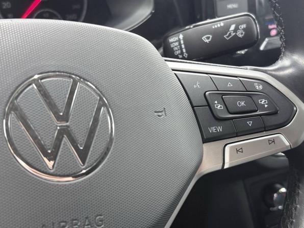 Volkswagen Polo VI с пробегом 2022 года, цена 1 779 900 рублей, 70772 км, лифтбек, Автокод Объявления