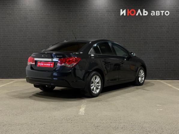 Chevrolet Cruze I Рестайлинг с пробегом 2015 года, цена 999 000 рублей, 131059 км, седан, Автокод Объявления