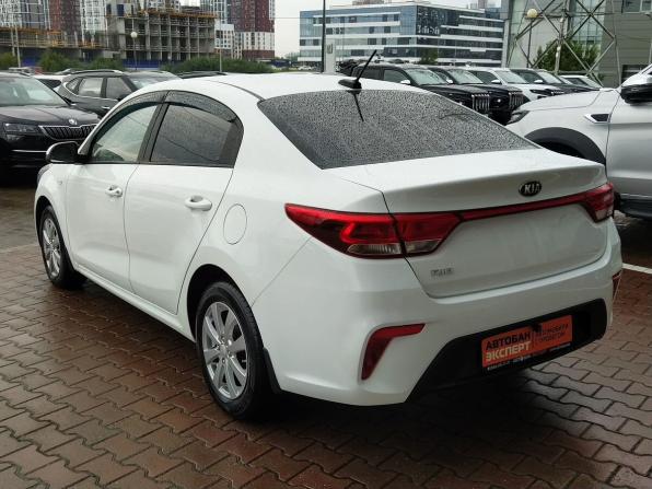 Kia Rio IV с пробегом 2017 года, цена 1 349 000 рублей, 107500 км, седан, Автокод Объявления