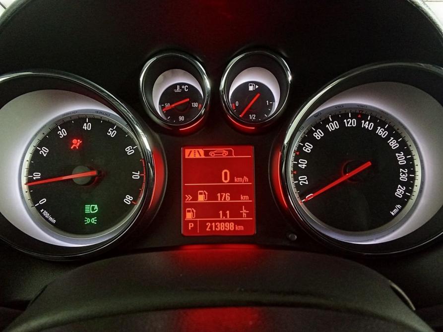 Opel Astra J Рестайлинг Москва  - изображение 13