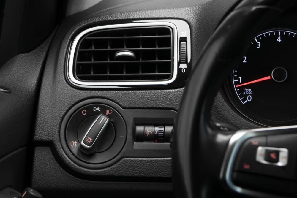 Volkswagen Polo V Рестайлинг Москва  - изображение 15