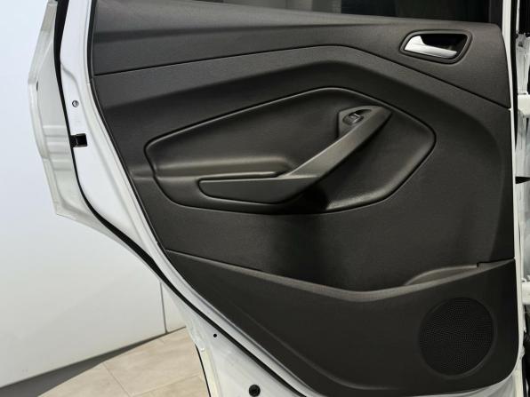 Ford Kuga II с пробегом 2014 года, цена 1 290 000 рублей, 189264 км, внедорожник, Автокод Объявления