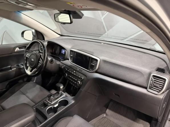 Kia Sportage IV Рестайлинг с пробегом 2021 года, цена 2 372 000 рублей, 106900 км, внедорожник, Автокод Объявления