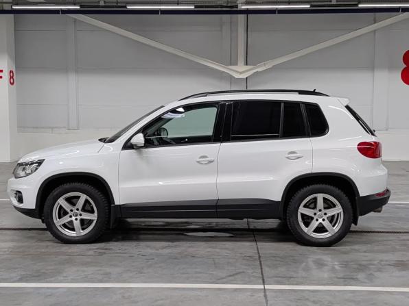 Volkswagen Tiguan I Рестайлинг с пробегом 2015 года, цена 1 540 000 рублей, 194246 км, внедорожник, Автокод Объявления