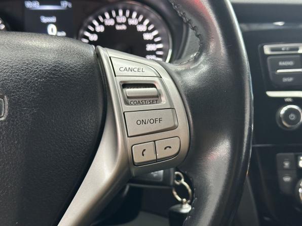 Nissan Qashqai II с пробегом 2016 года, цена 1 799 000 рублей, 98620 км, внедорожник, Автокод Объявления