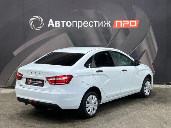 Lada (ВАЗ) Vesta I с пробегом 2017 года, цена 660 000 рублей, 143305 км, седан, Автокод Объявления