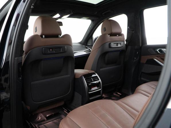 BMW X7 I (G07) с пробегом 2021 года, цена 7 999 050 рублей, 129248 км, внедорожник, Автокод Объявления